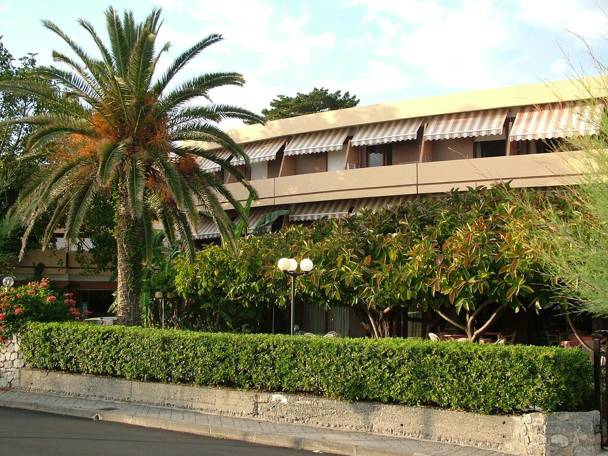 Hotel Riviera Bleu Diamante Exterior foto